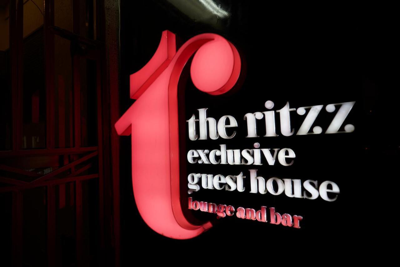 The Ritzz Exclusive Guest House Akra Zewnętrze zdjęcie